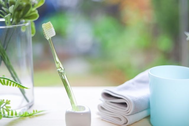 インプラント治療の流れ